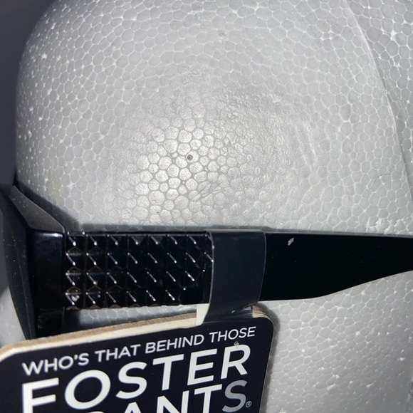 New! Foster Grant Sunglasses TREND - Picture 3 of 6